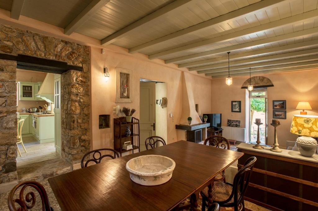 Kyparissia Old Town Lodge With Amazing Sea View المظهر الخارجي الصورة